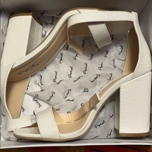 Lulu's White Block Heels